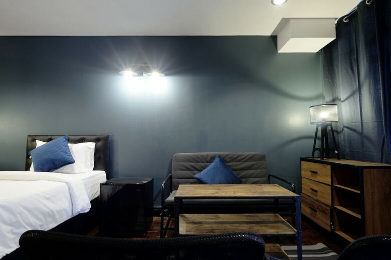 Hotel Siam Square House