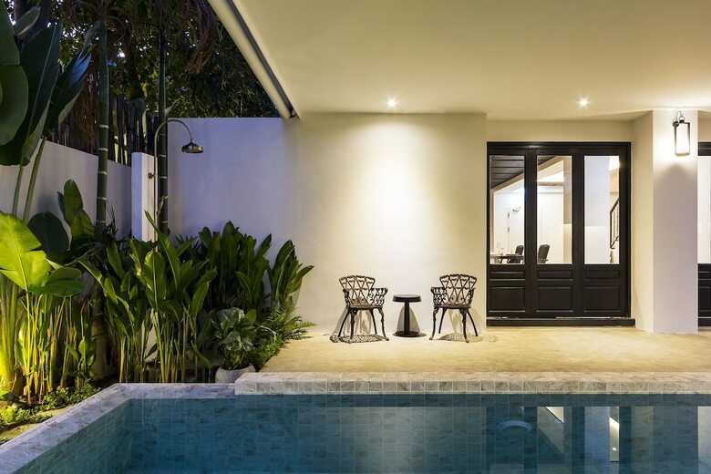 Cheeva Dee Hotel
