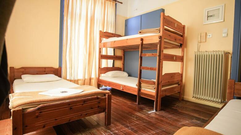 Hostal Students & Travellers Inn