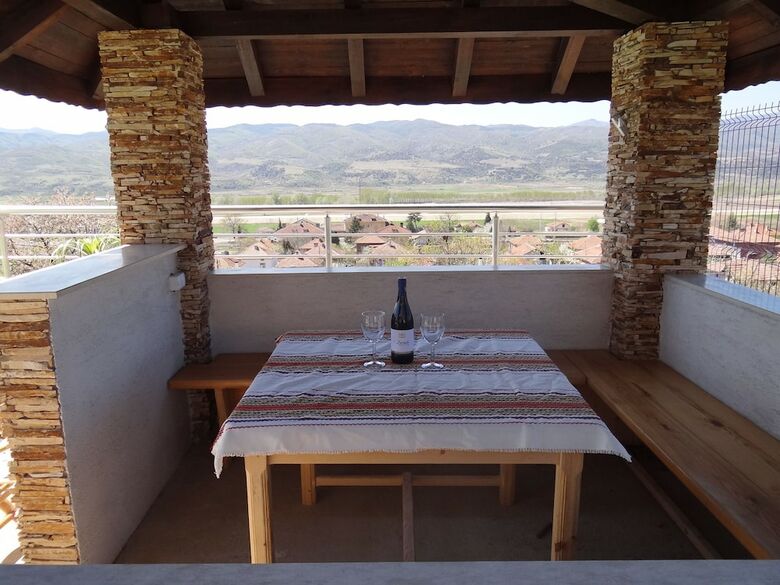 Bed & Breakfast Guestrooms Struma Dolinata