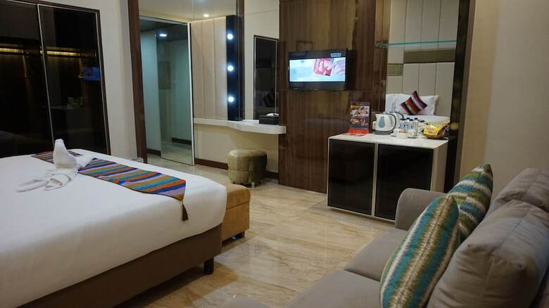 Hotel Grand Harvest Resort And Villas