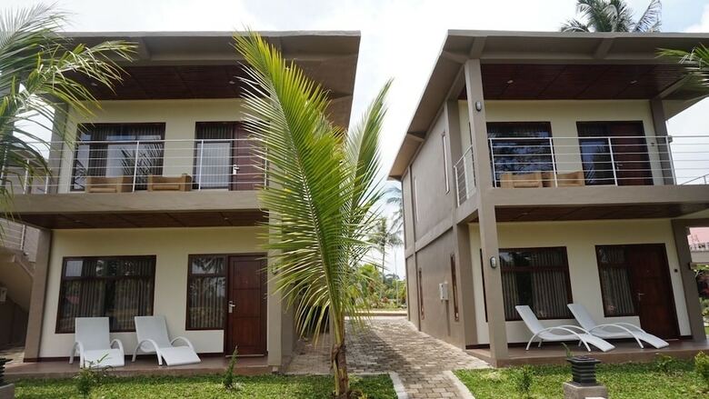 Hotel Grand Harvest Resort And Villas