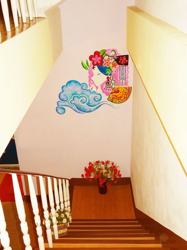 Hostal Big Bear Hostel