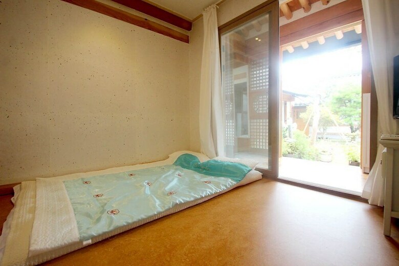 Hotel Jeonjuhanokvillage Sarangnamoo