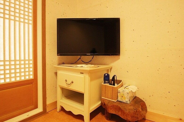 Hotel Jeonjuhanokvillage Sarangnamoo
