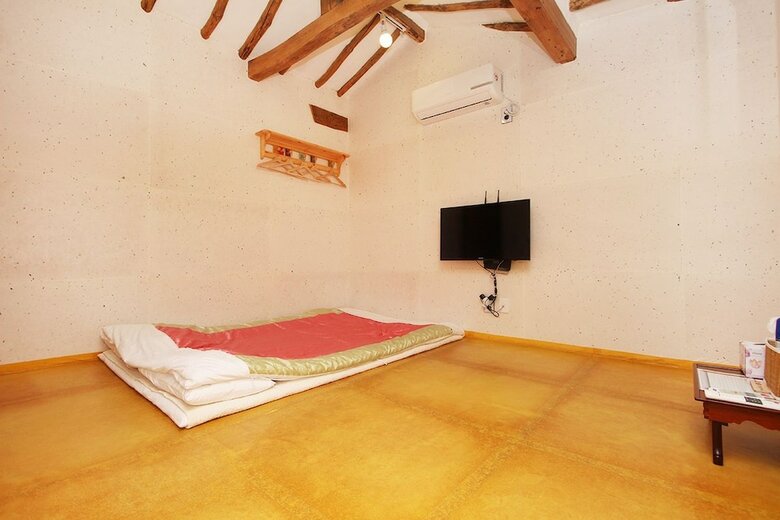 Hotel Jeonjuhanokvillage Sarangnamoo