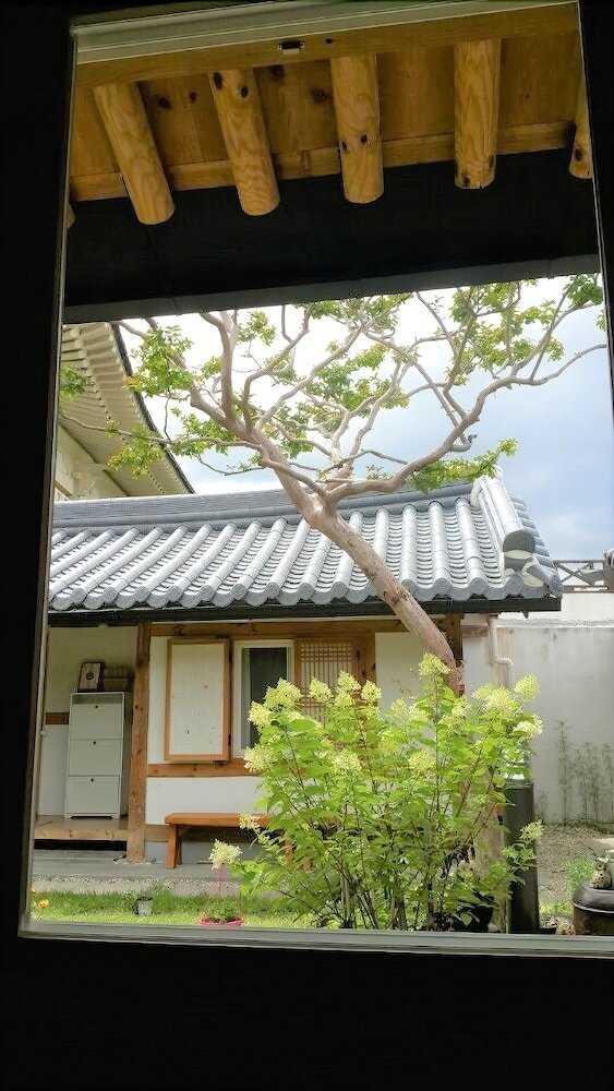 Hotel Jeonjuhanokvillage Sarangnamoo