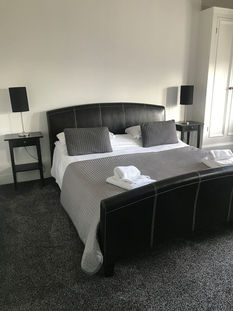 The Graeme Hotel