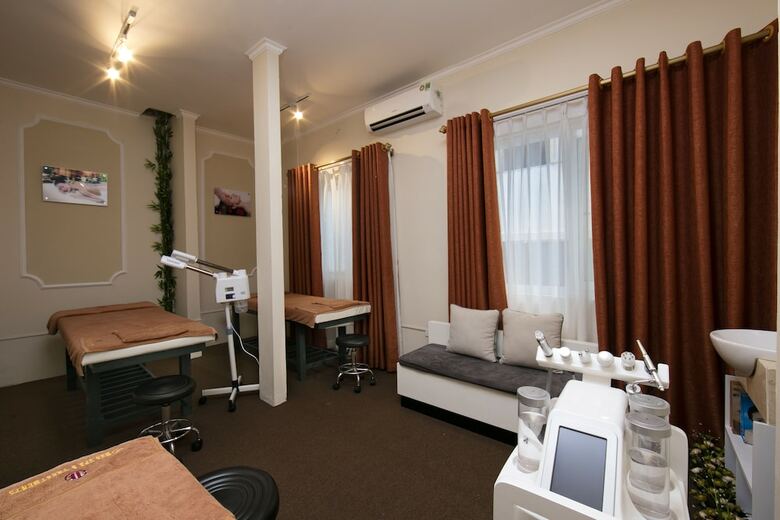 The Noble Swan Hotel & Spa