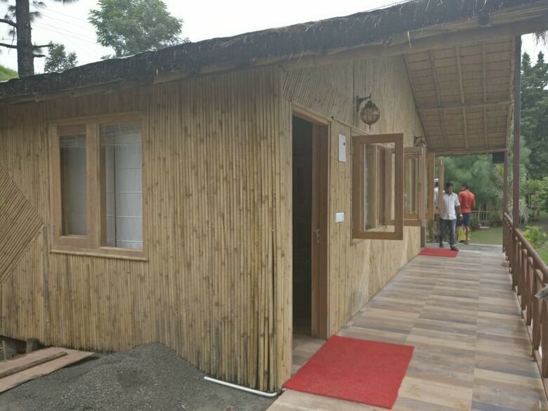 Hotel Nainital Adventure Park And Resort