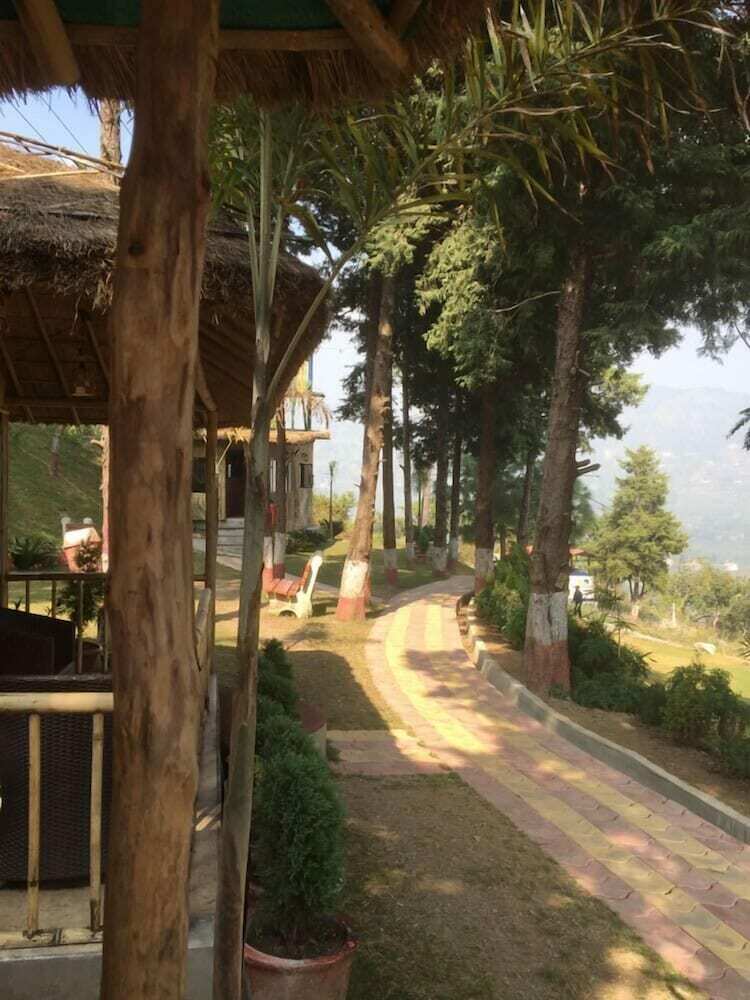 Hotel Nainital Adventure Park And Resort