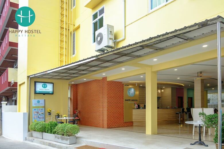 Hostal Happy Hostel