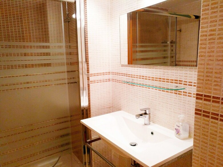 Apartsalou Rosa