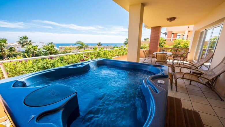 Malibu Apartments