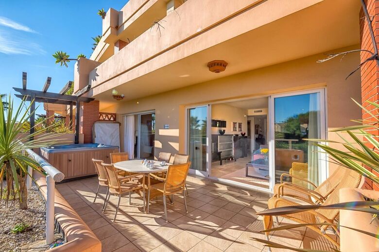 Malibu Apartments