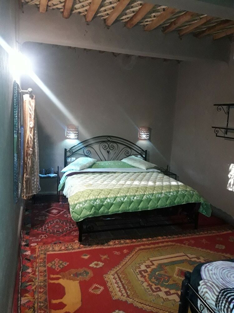 Hotel Riad Tagmadart Ferme D'h�te