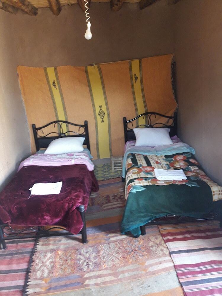 Hotel Riad Tagmadart Ferme D'h�te