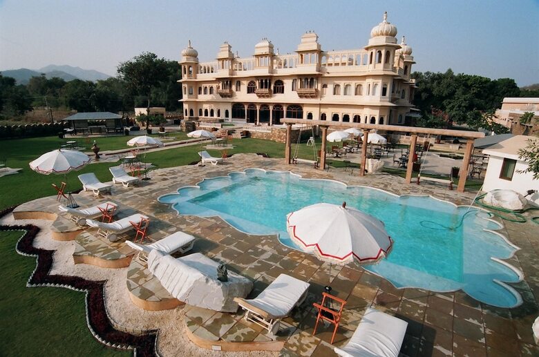 Hotel Fateh Bagh