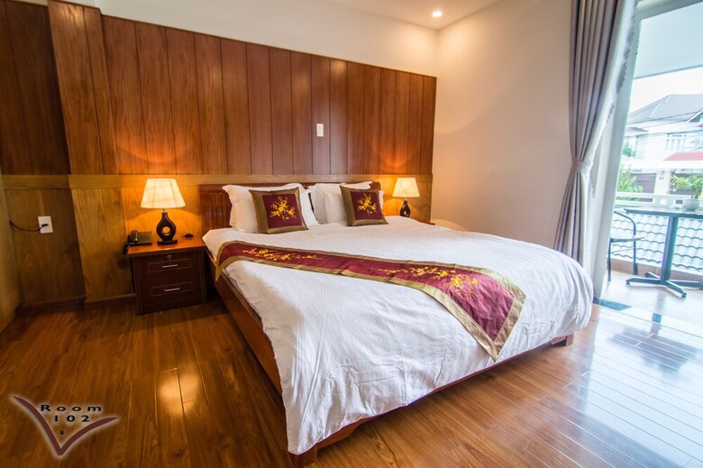 Robins Villa