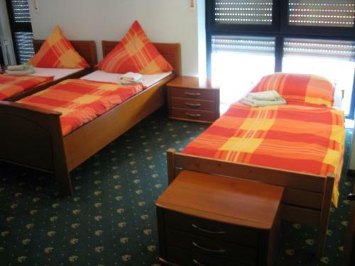 Hotel Restaurant "waldsch�nke"