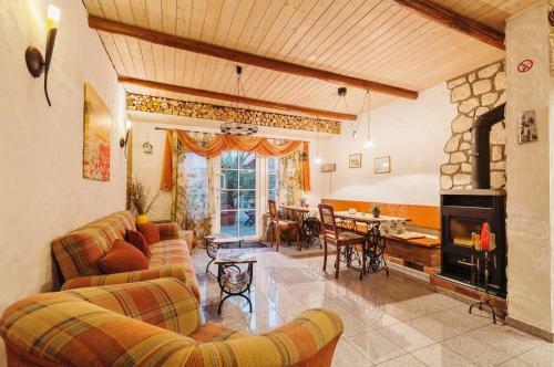 Hostal Wellnesspension Vier Napoleonslinden