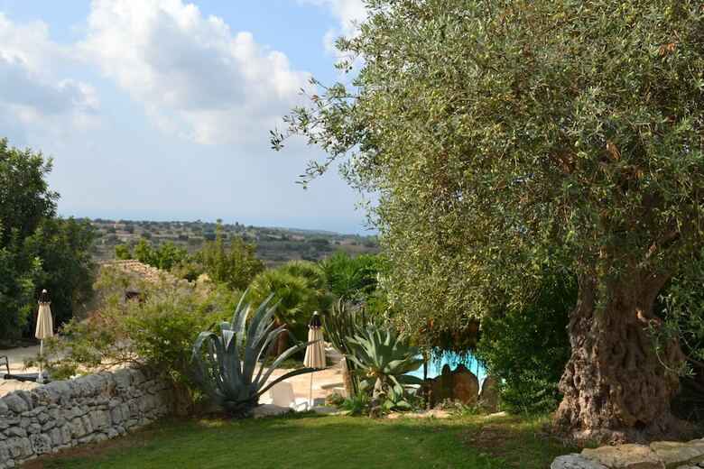 Hotel Antica Masseria Timparuci