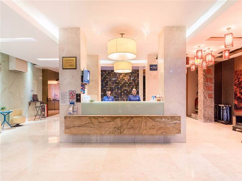 Kaiserdom Hotel Tiyuxi Metro Station