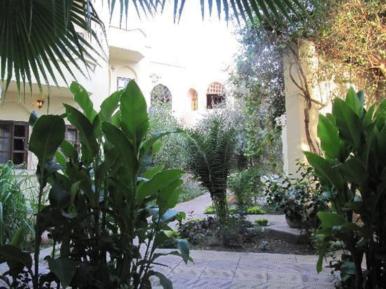 El Nakhil Hotel