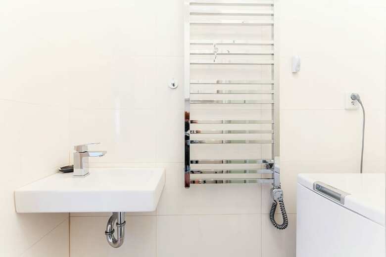 Charming Two-bedroom Apartment Next To The Emmaus Abbey