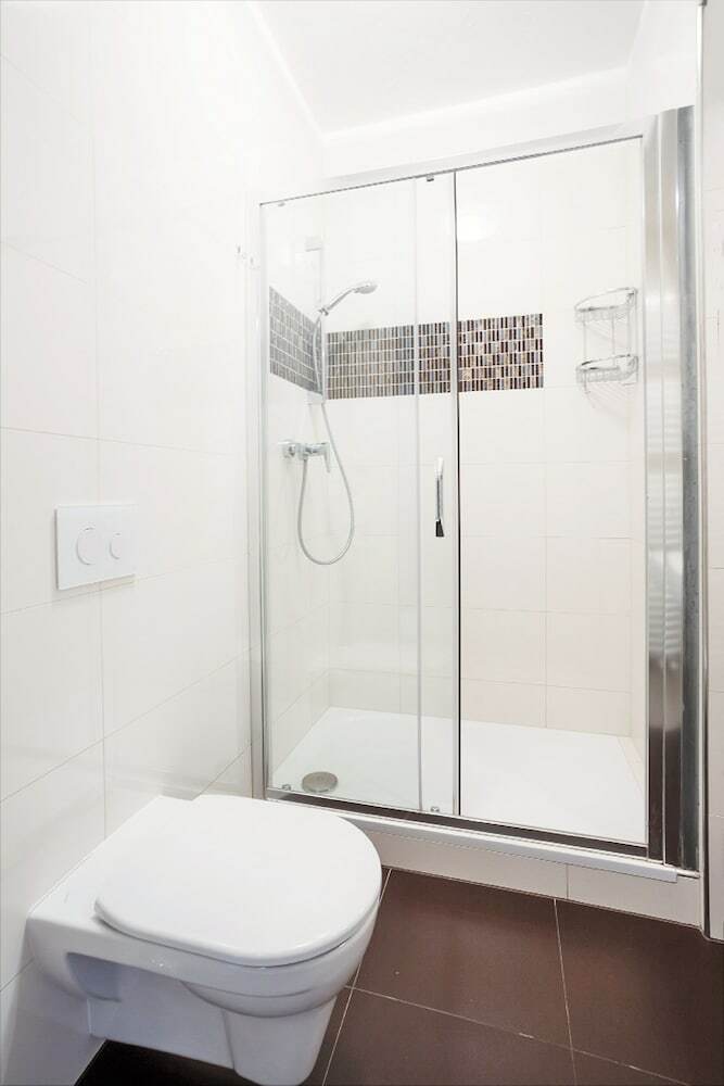 Charming Two-bedroom Apartment Next To The Emmaus Abbey