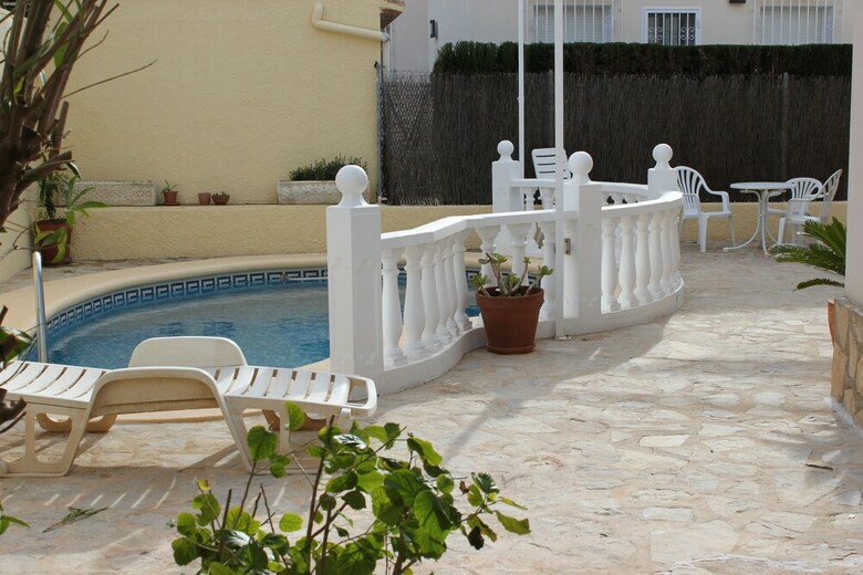 001 Villa India