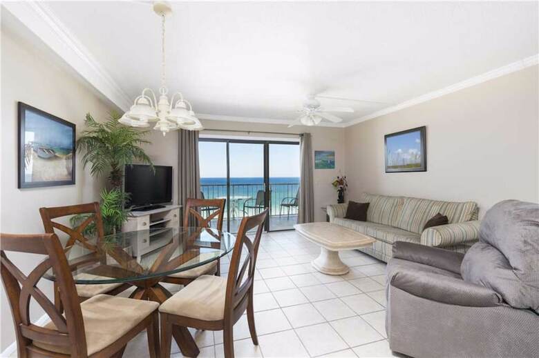 Summit Beach Resort By Royal American Beach Getaways