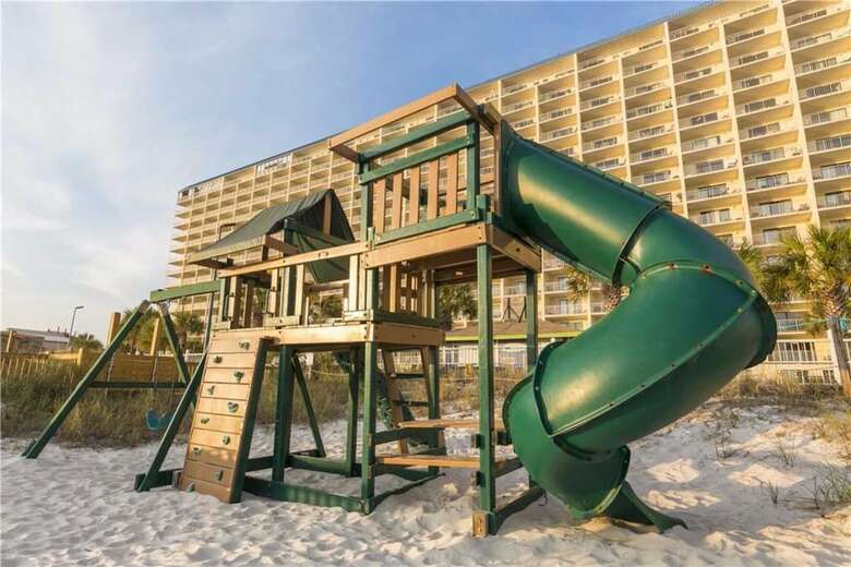 Summit Beach Resort By Royal American Beach Getaways