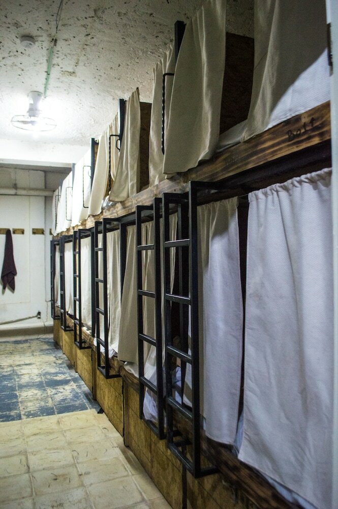 Hostal La Cueva