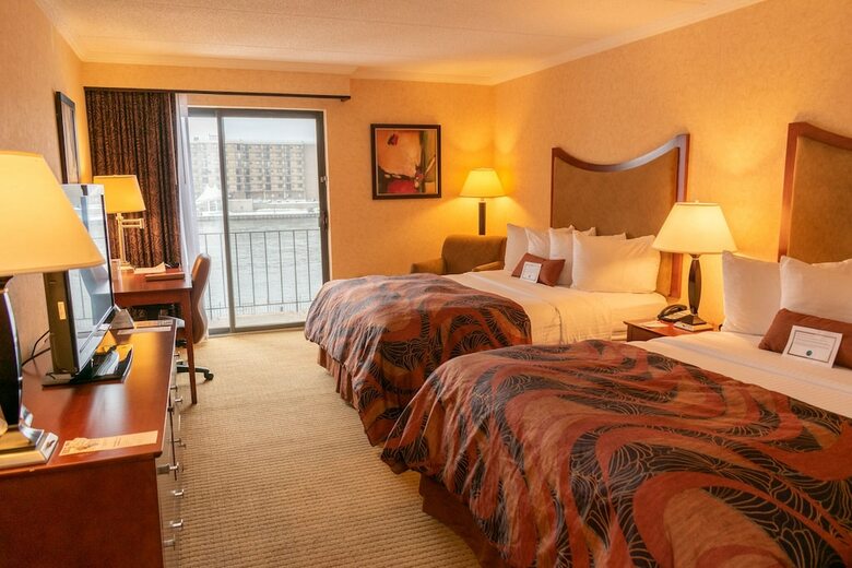 Best Western Plus Oswego Hotel And Conference Center