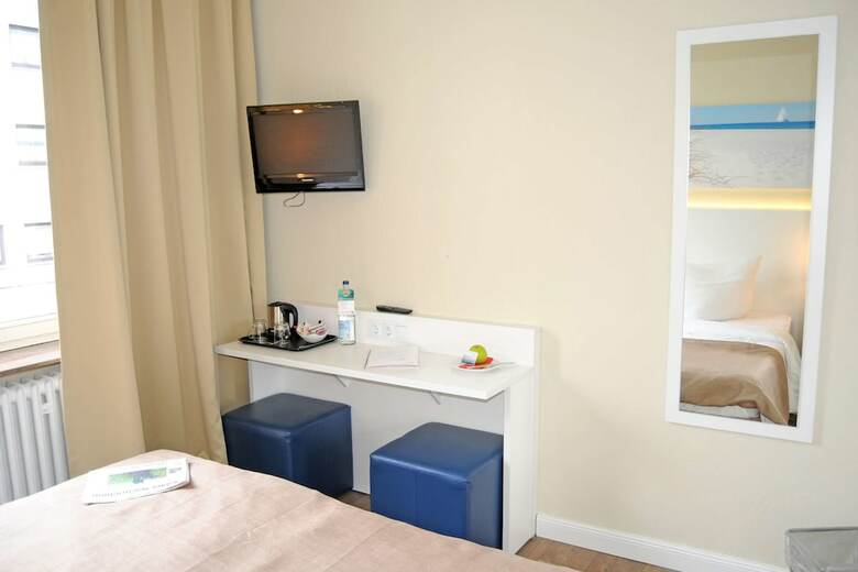 Hotel Am Kieler Schloss Kiel By Premi�re Classe