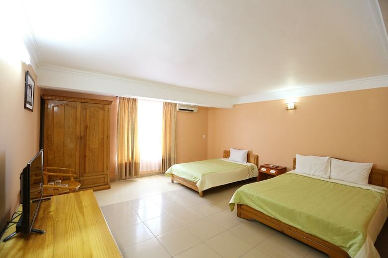 Halong Central Hotel