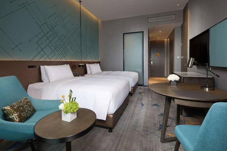 Hotel Doubletree By Hilton Qingdao Oriental Movie Metropolis