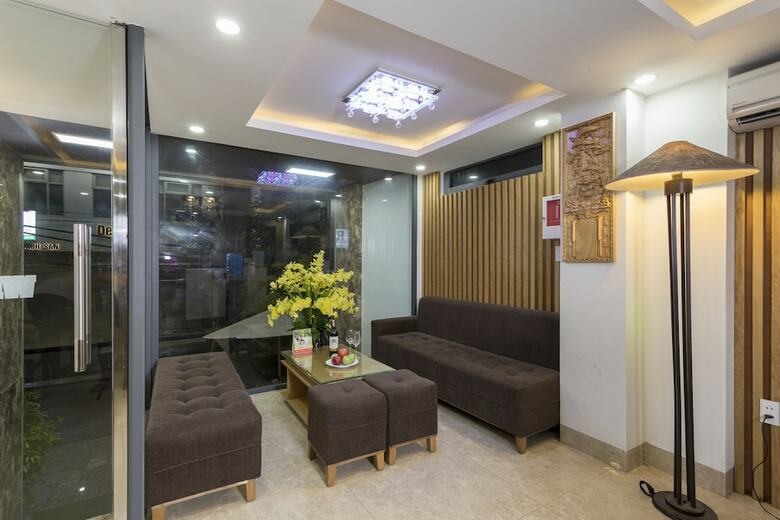 Trang Ngan Hotel