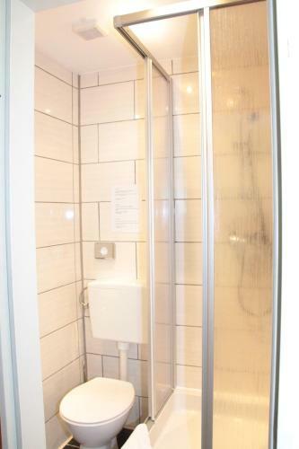 Hotel Holl Garni