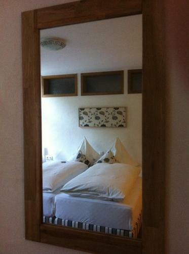 Moselland Hotel Im Enderttal Zum Onkel Willi