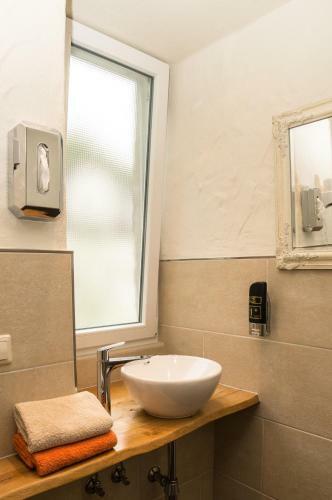 Moselland Hotel Im Enderttal Zum Onkel Willi