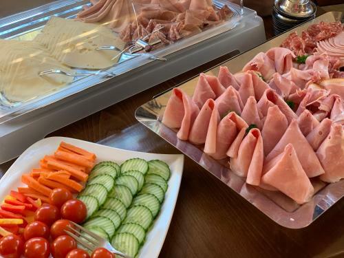 Moselland Hotel Im Enderttal Zum Onkel Willi