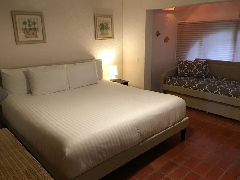 Isla Vista Condo
