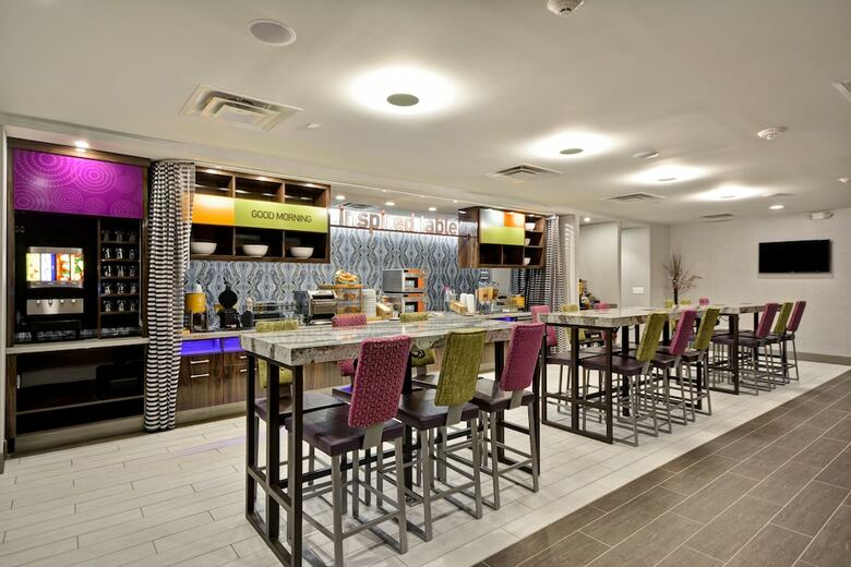 Hotel Home2 Suites By Hilton Kci Airport