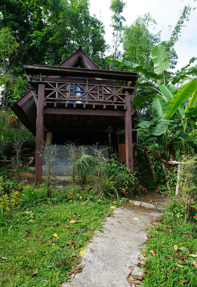 Hotel Baan Suan Boon Resort