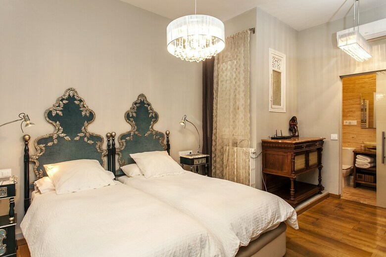 1229 - City Center Apartment With Terrace