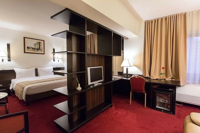 Hotel Ramada By Wyndham Iasi City Centre