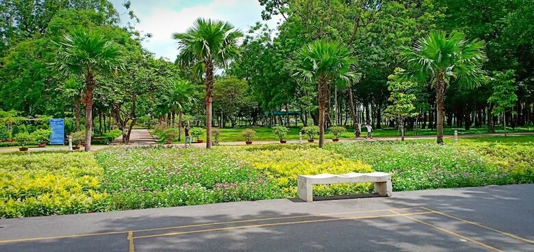 Five Star Studio Apartment Near Airport