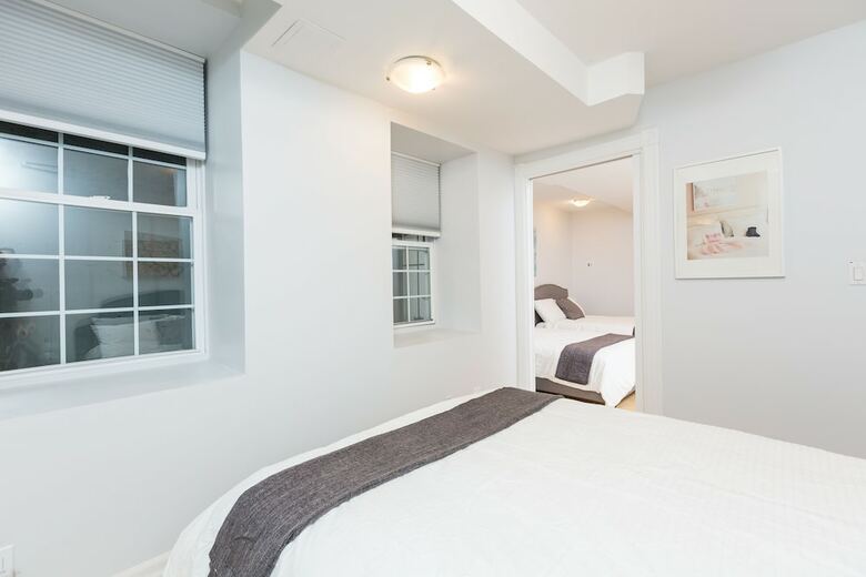 Apartamentos Applewood Suites - Yorkville
